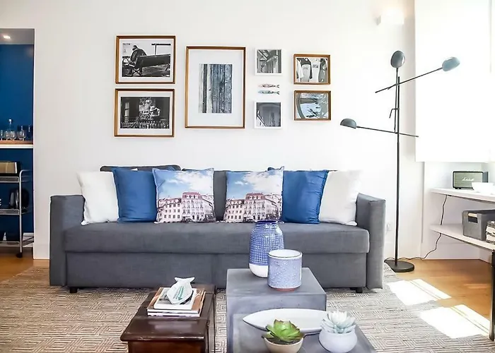 Luxury And Beautiful In Chiado Διαμέρισμα