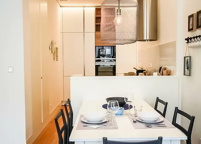 Luxury And Beautiful In Chiado Διαμέρισμα